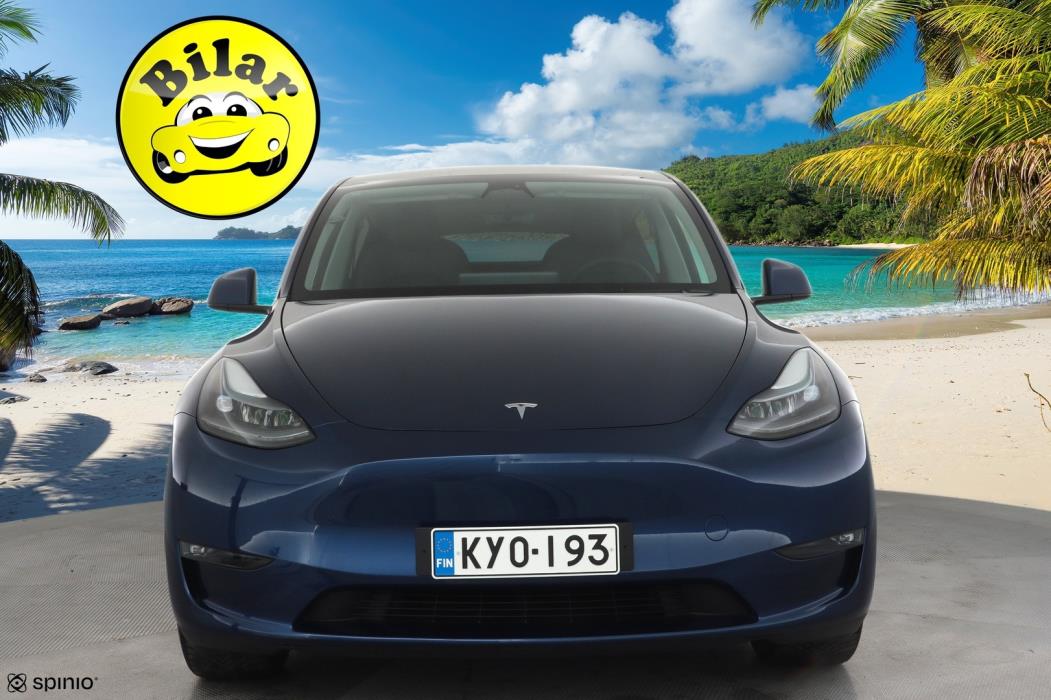 TESLA Model Y 2024