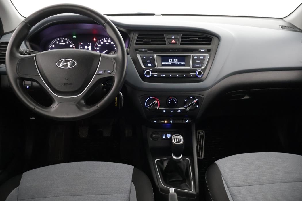 HYUNDAI i20 5d 2016