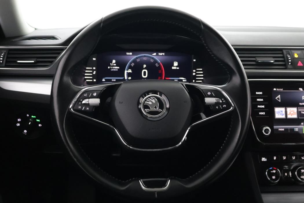 SKODA Superb 2022