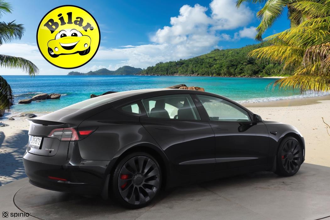 TESLA Model 3 2022