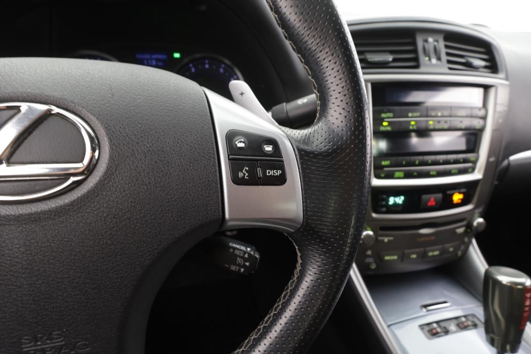 LEXUS IS 2012