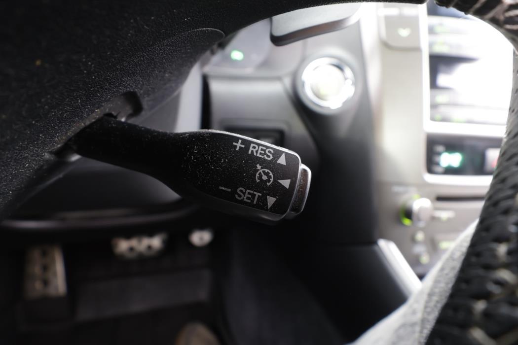 LEXUS IS 2012