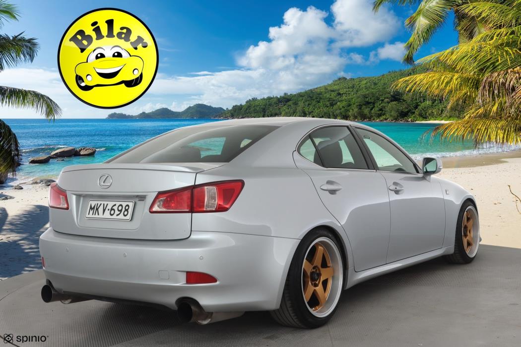 LEXUS IS 2012