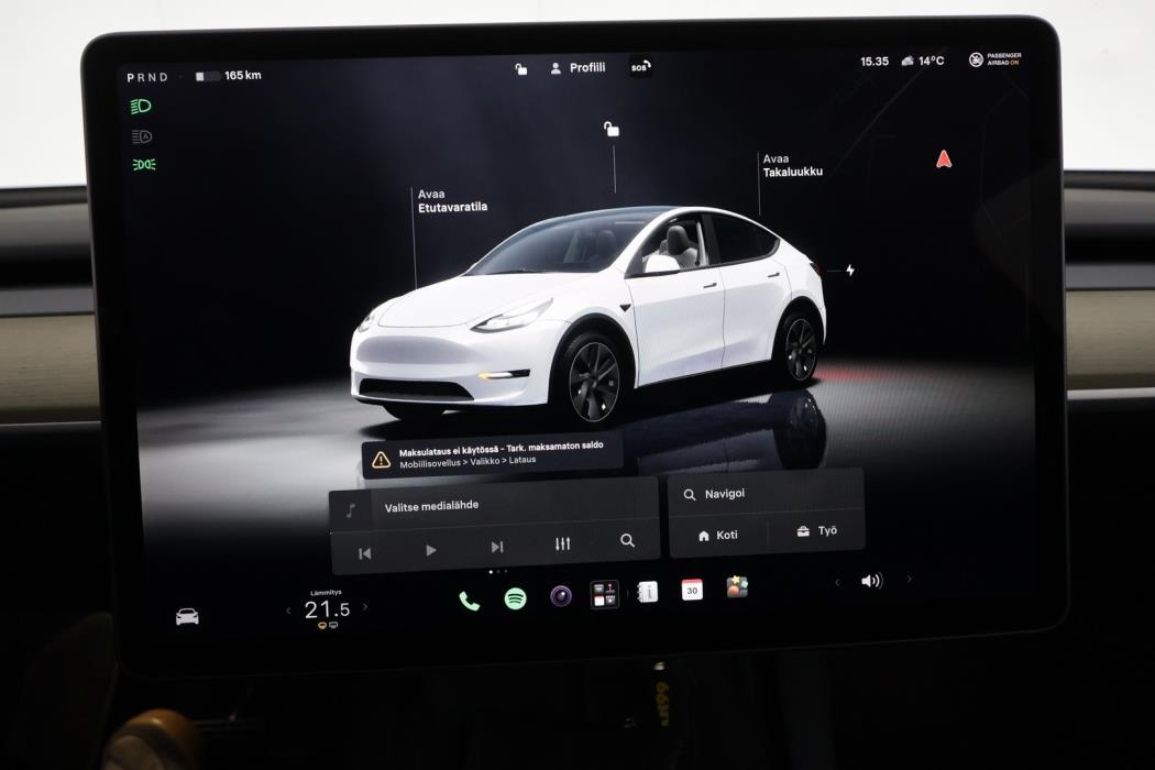 TESLA Model Y 2023