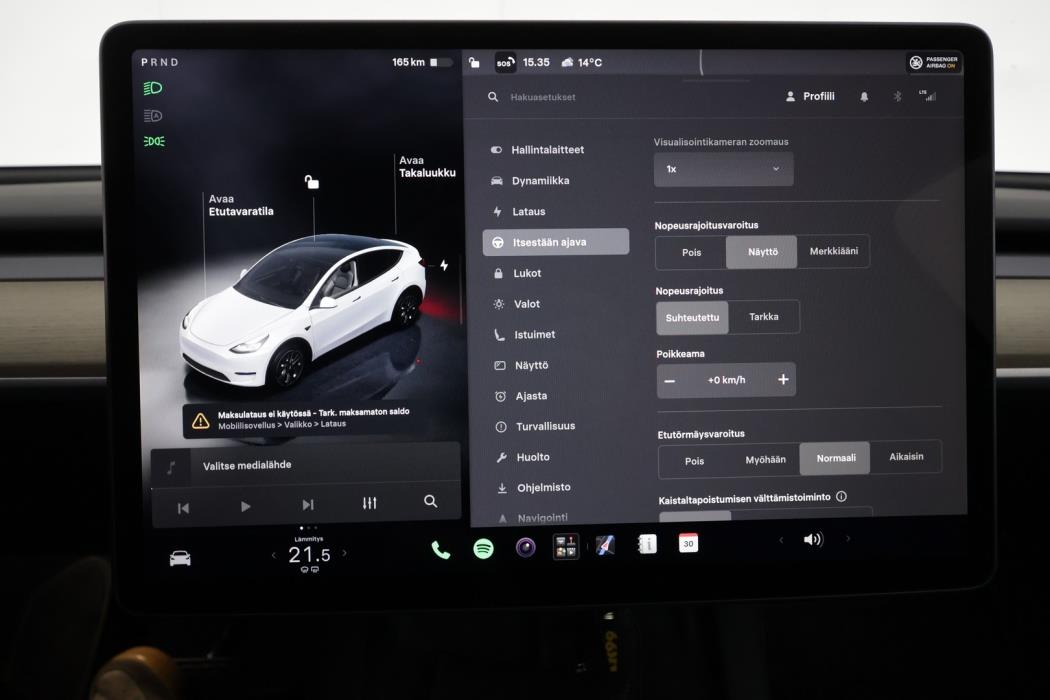 TESLA Model Y 2023