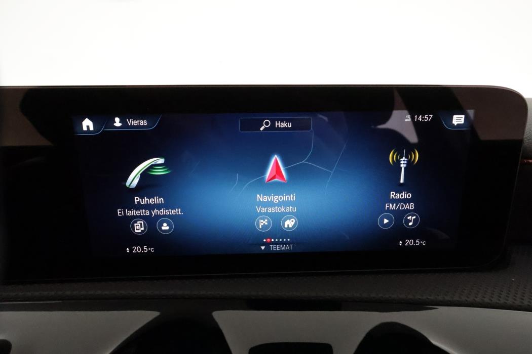 MERCEDES-BENZ A 2021