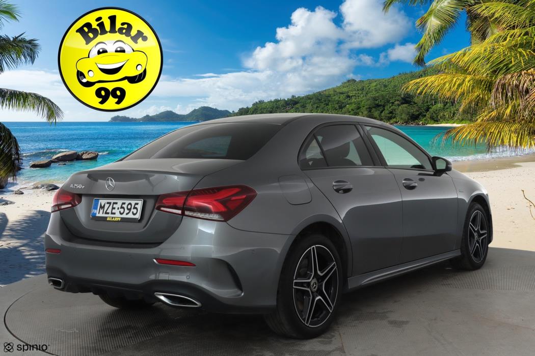 MERCEDES-BENZ A 2021