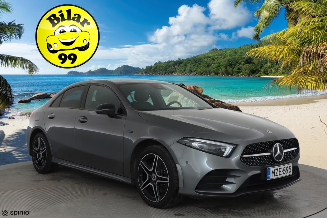 MERCEDES-BENZ A 2021