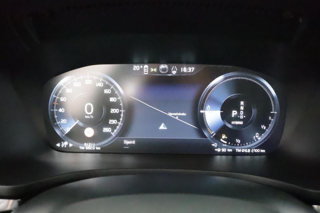 VOLVO V60 2022
