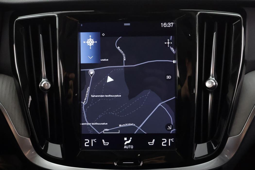 VOLVO V60 2022