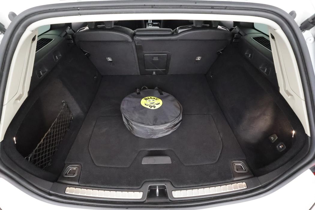 VOLVO V60 2022