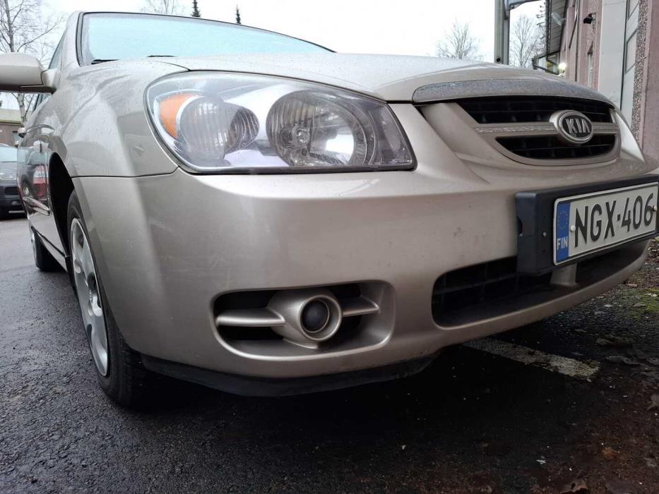 KIA Cerato 2006