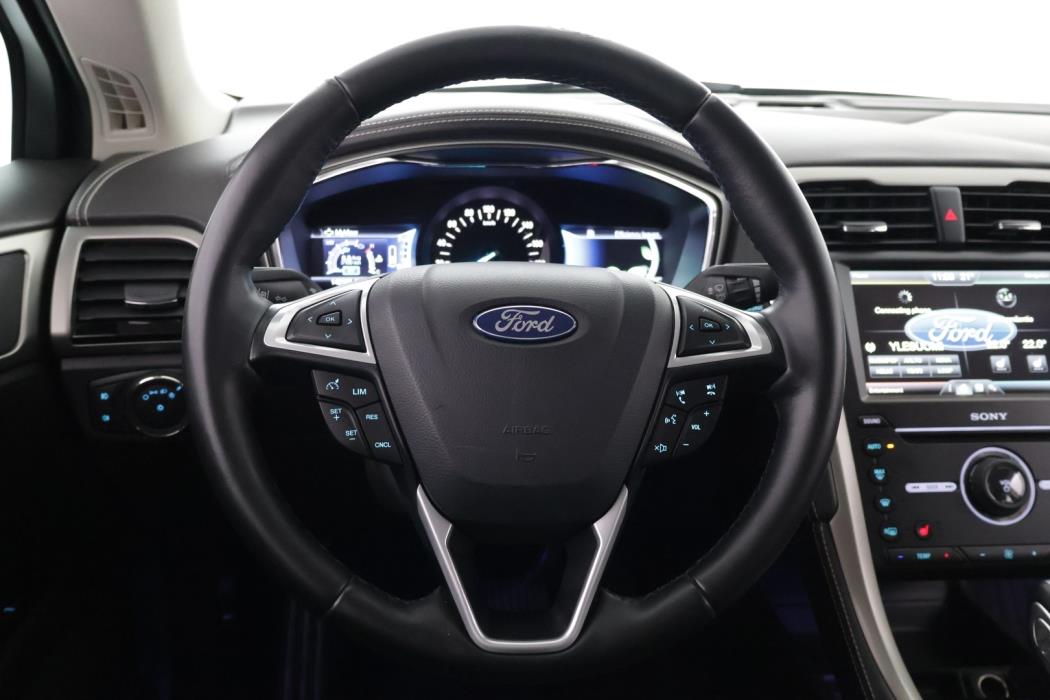FORD Mondeo Vignale 2016