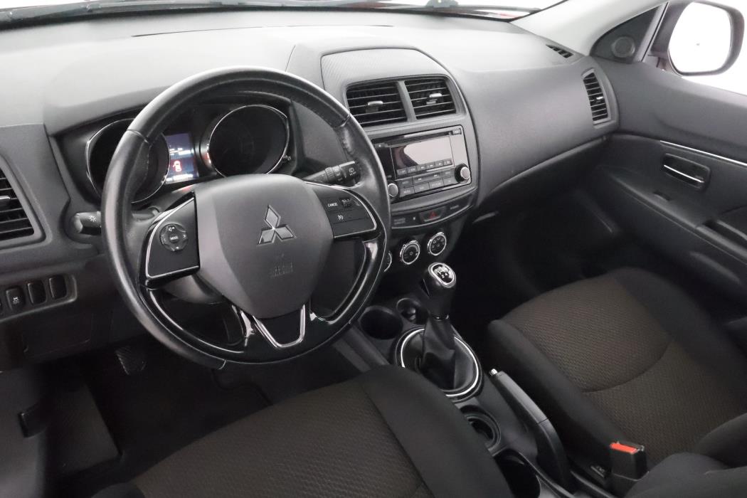 MITSUBISHI ASX 2015