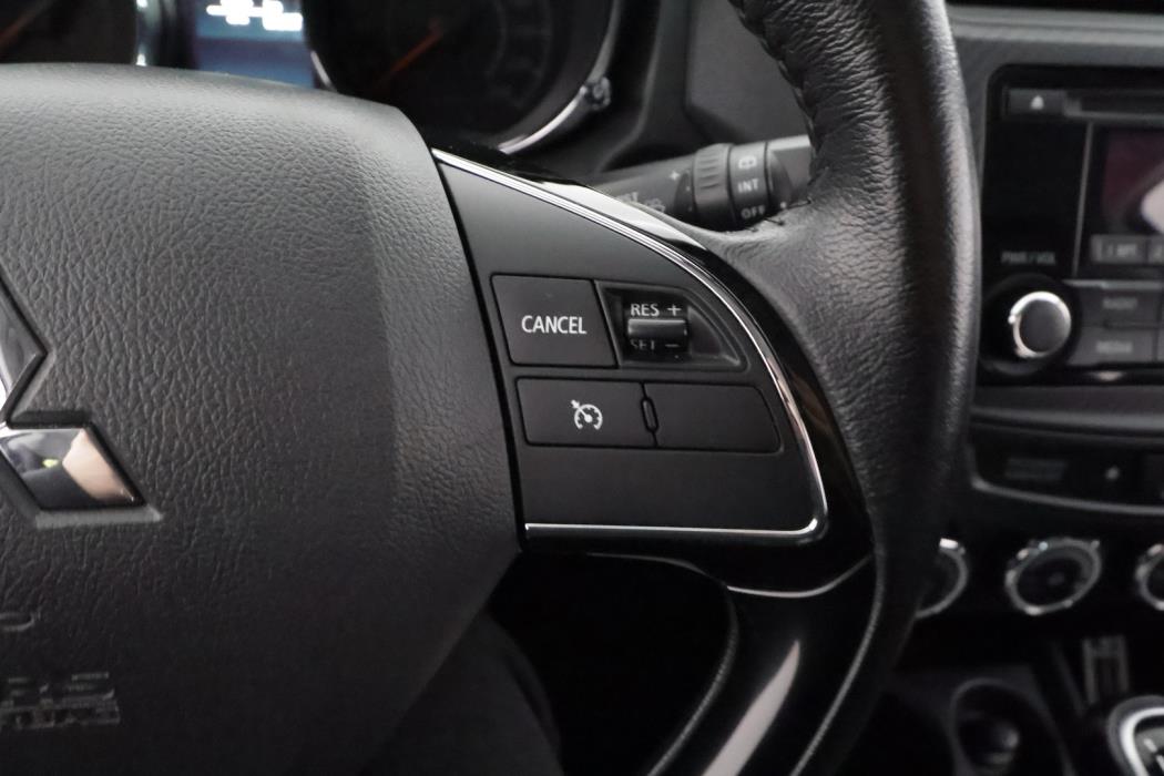 MITSUBISHI ASX 2015