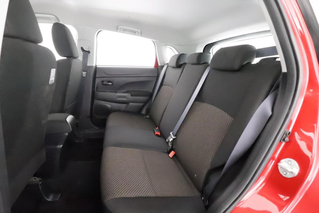 MITSUBISHI ASX 2015
