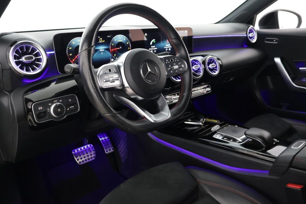 MERCEDES-BENZ A 2019