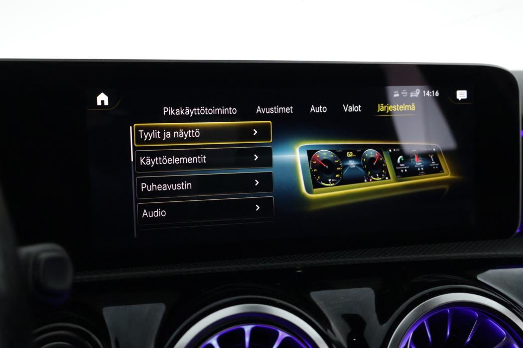 MERCEDES-BENZ A 2019