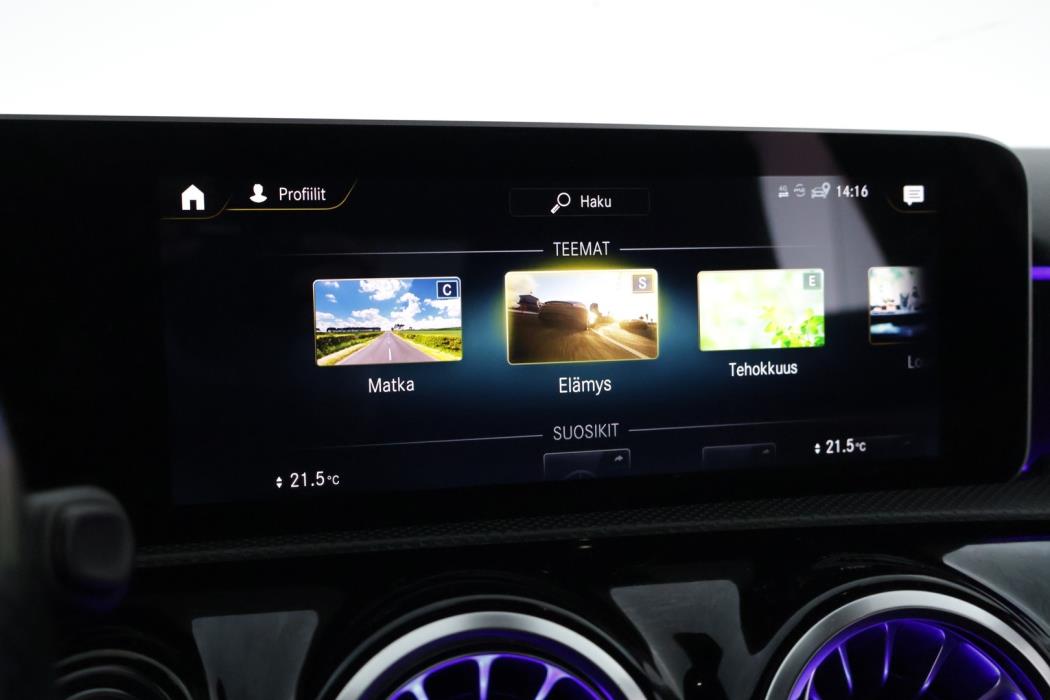 MERCEDES-BENZ A 2019