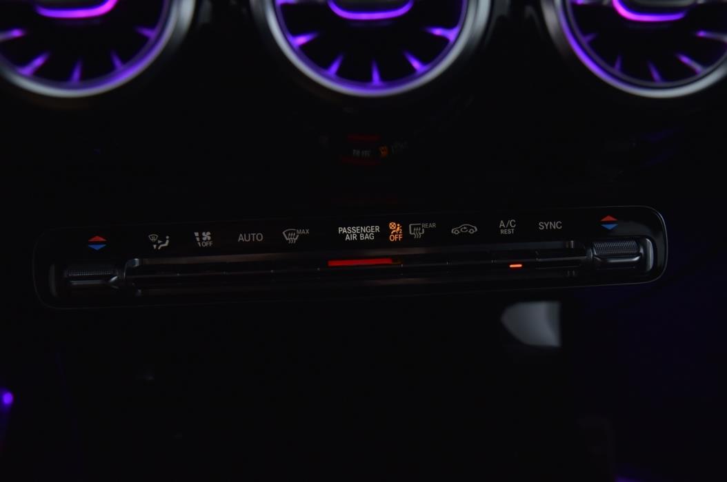 MERCEDES-BENZ A 2019