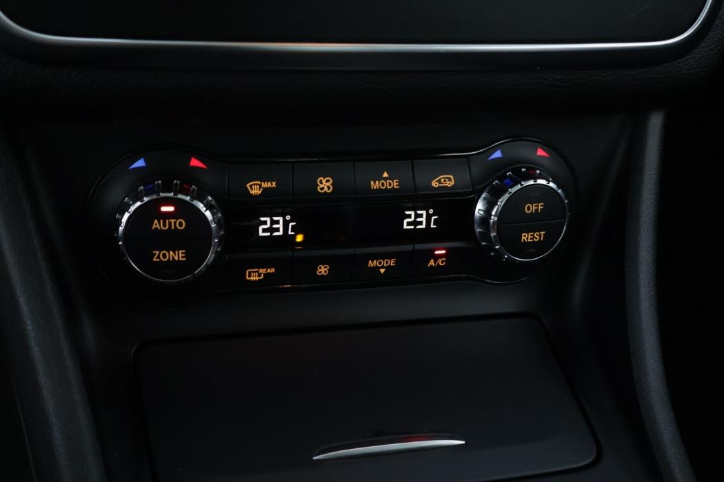 MERCEDES-BENZ CLA 2013