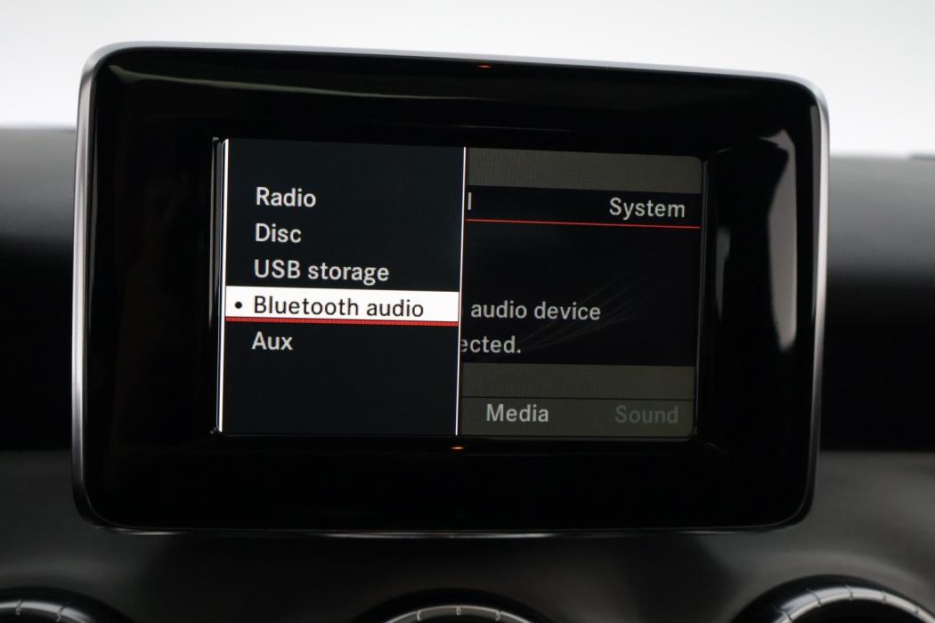 MERCEDES-BENZ CLA 2013