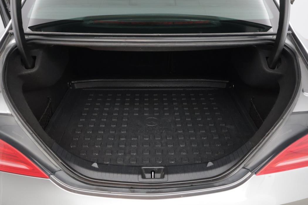 MERCEDES-BENZ CLA 2013