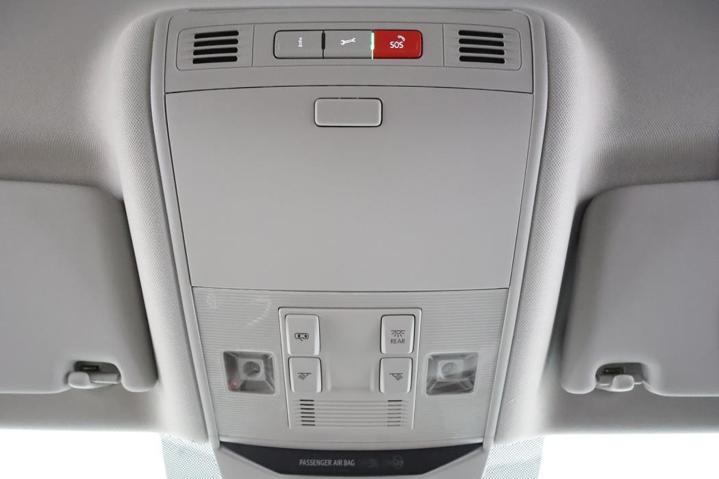 VOLKSWAGEN Passat 2021