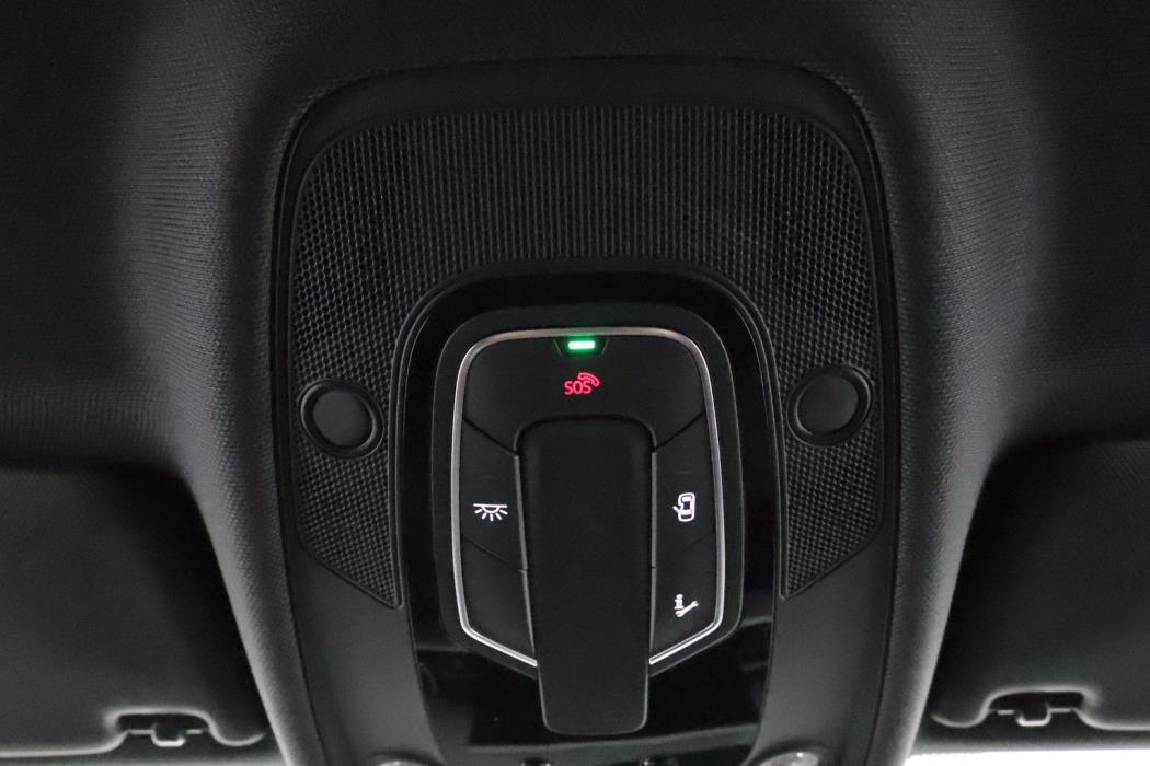 AUDI A4 2021