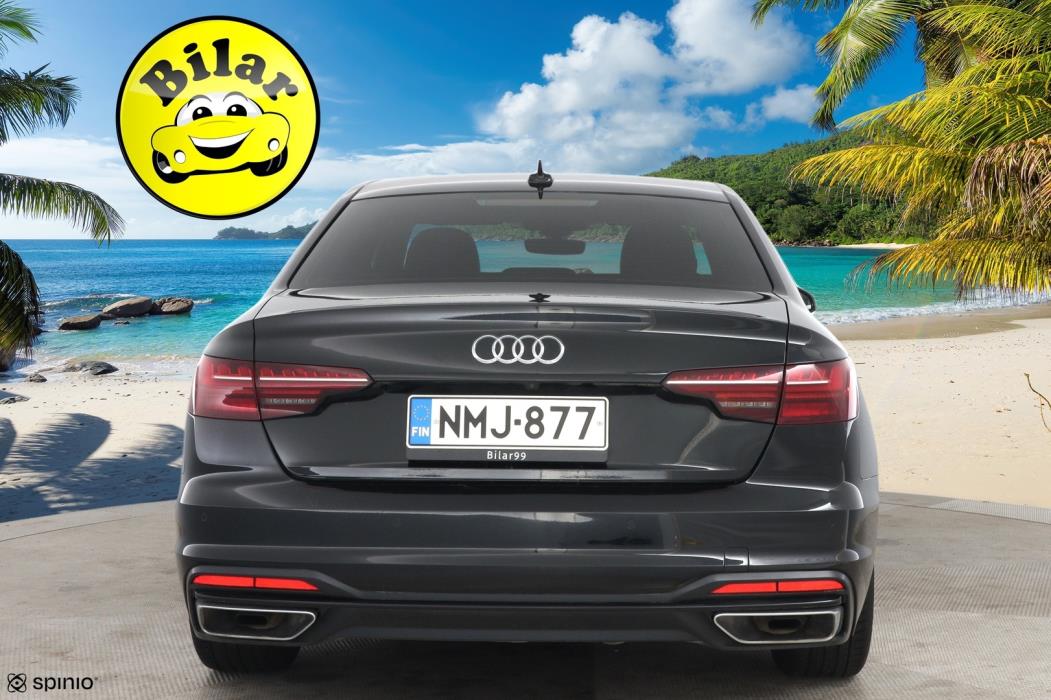 AUDI A4 2021