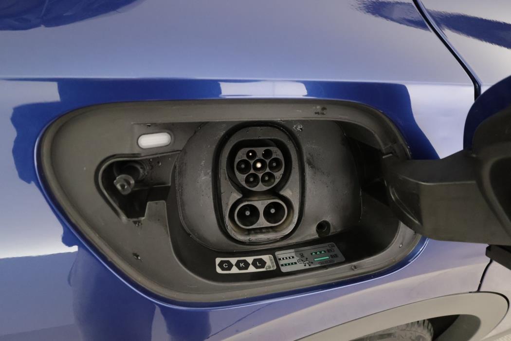 VOLKSWAGEN ID.4 2023