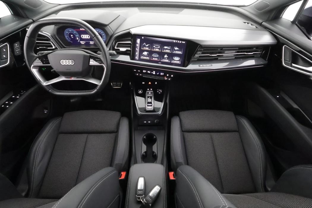 AUDI Q4 e-tron 2023