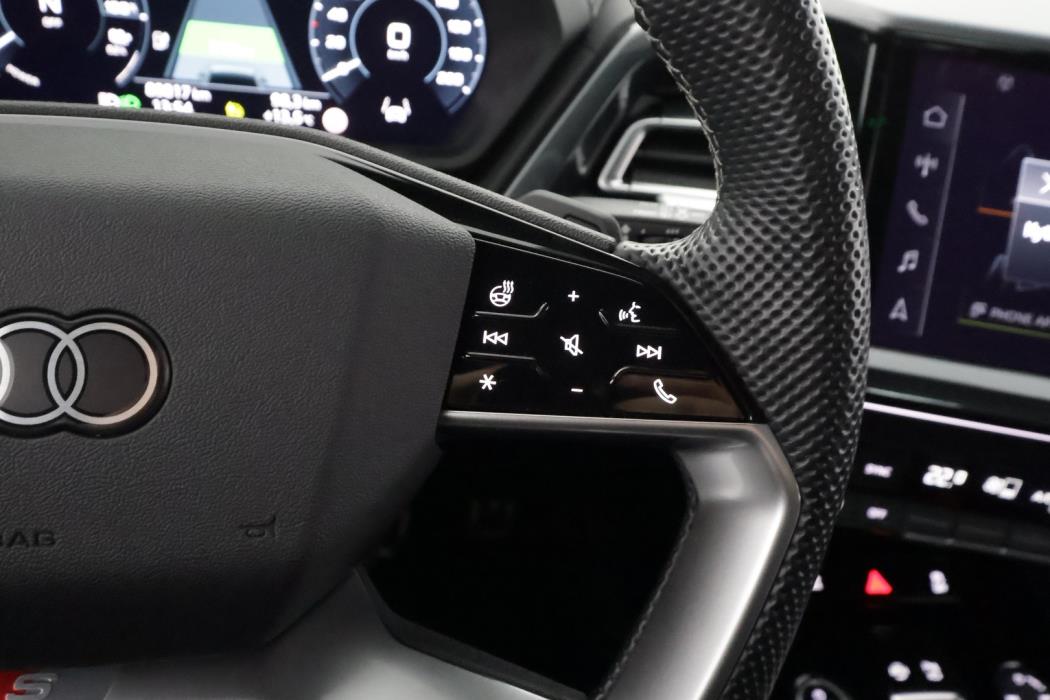 AUDI Q4 e-tron 2023