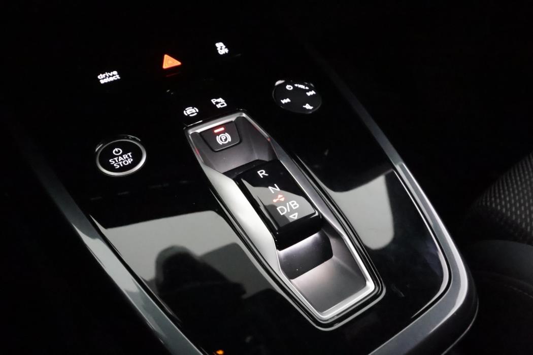 AUDI Q4 e-tron 2023