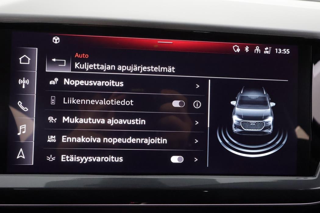 AUDI Q4 e-tron 2023
