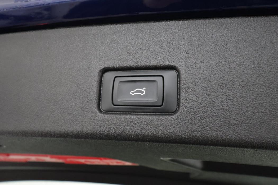 AUDI Q4 e-tron 2023