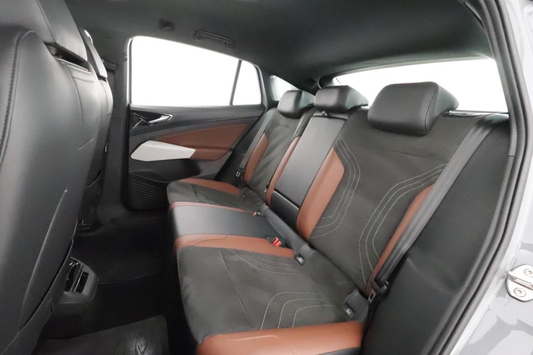 VOLKSWAGEN ID.5 2023