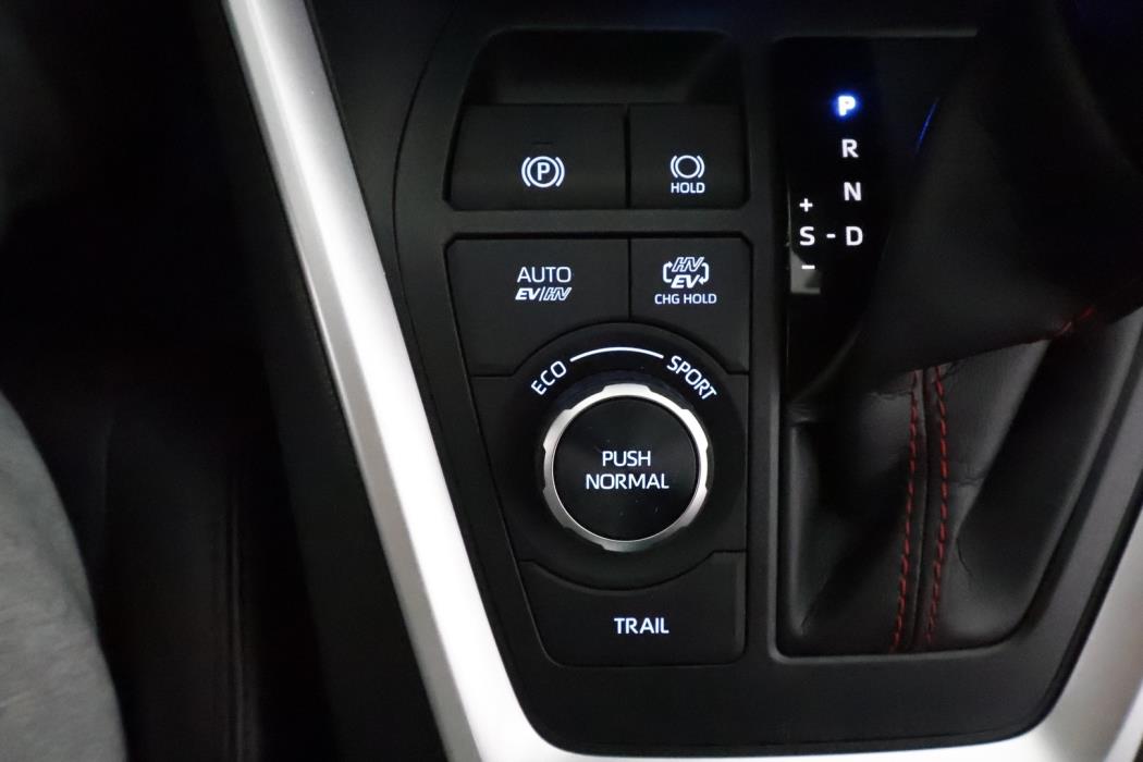 TOYOTA RAV4 PLUG-IN 2021