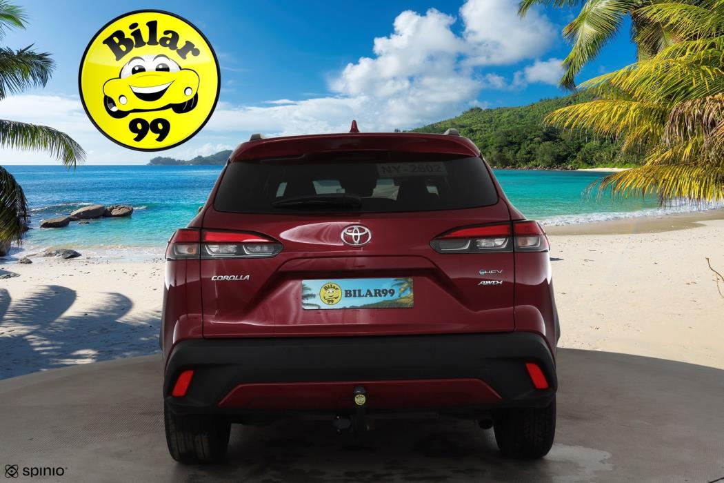 TOYOTA COROLLA CROSS 2024