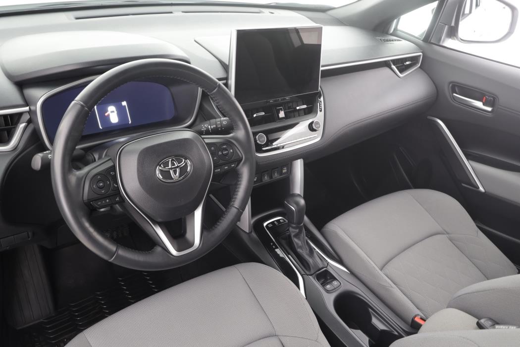 TOYOTA COROLLA CROSS 2024