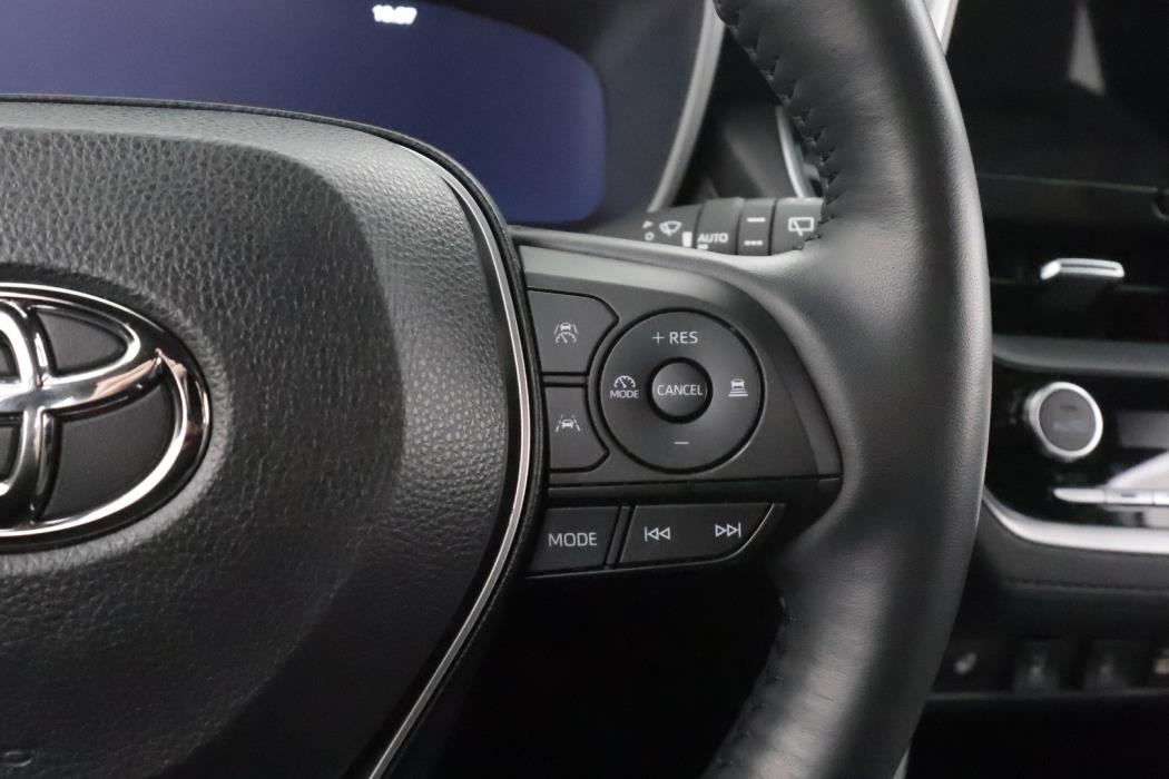 TOYOTA COROLLA CROSS 2024