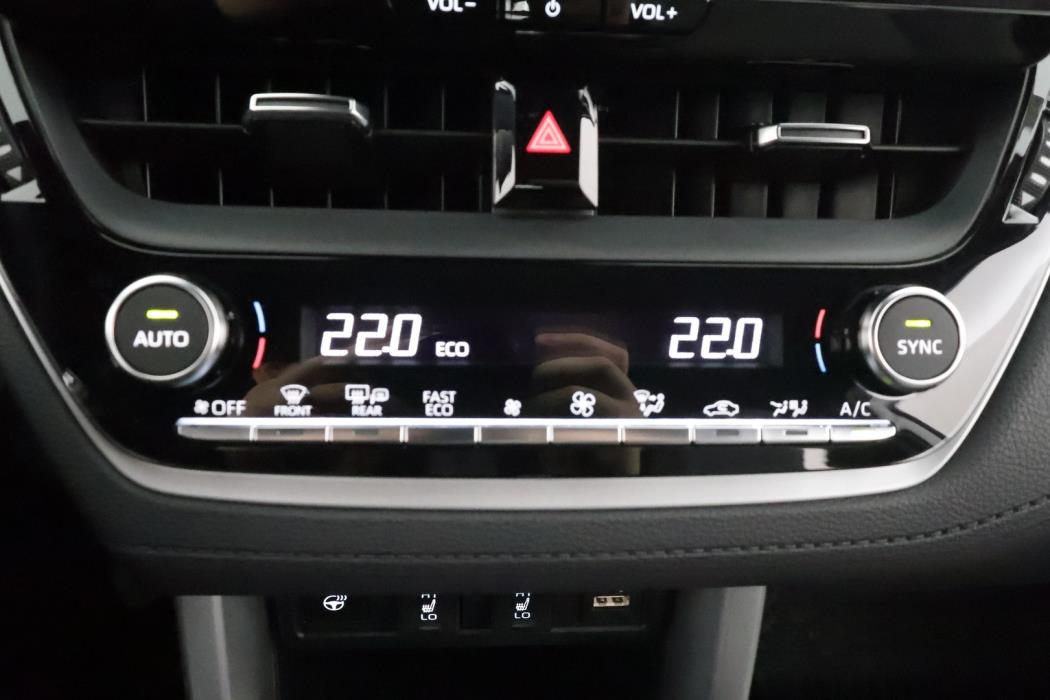 TOYOTA COROLLA CROSS 2024