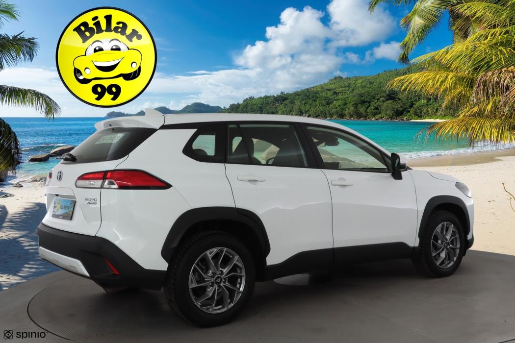 TOYOTA COROLLA CROSS 2024