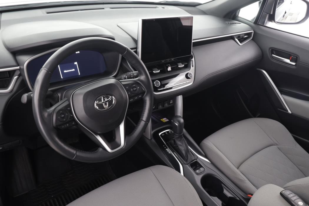 TOYOTA COROLLA CROSS 2024