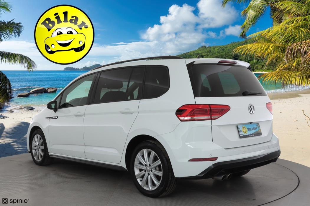 VOLKSWAGEN TOURAN 2018