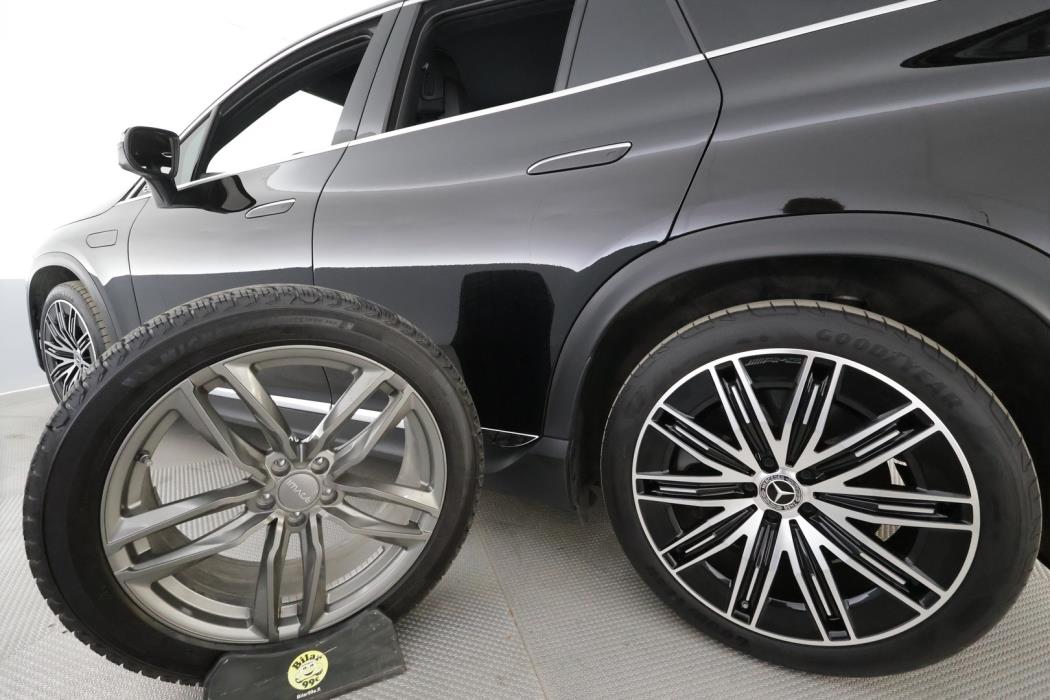MERCEDES-BENZ EQE SUV 2025
