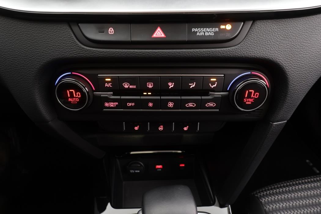 KIA XCEED 2023