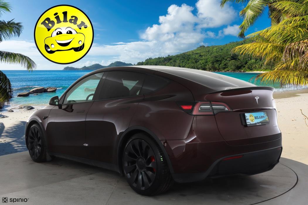 TESLA MODEL Y 2023