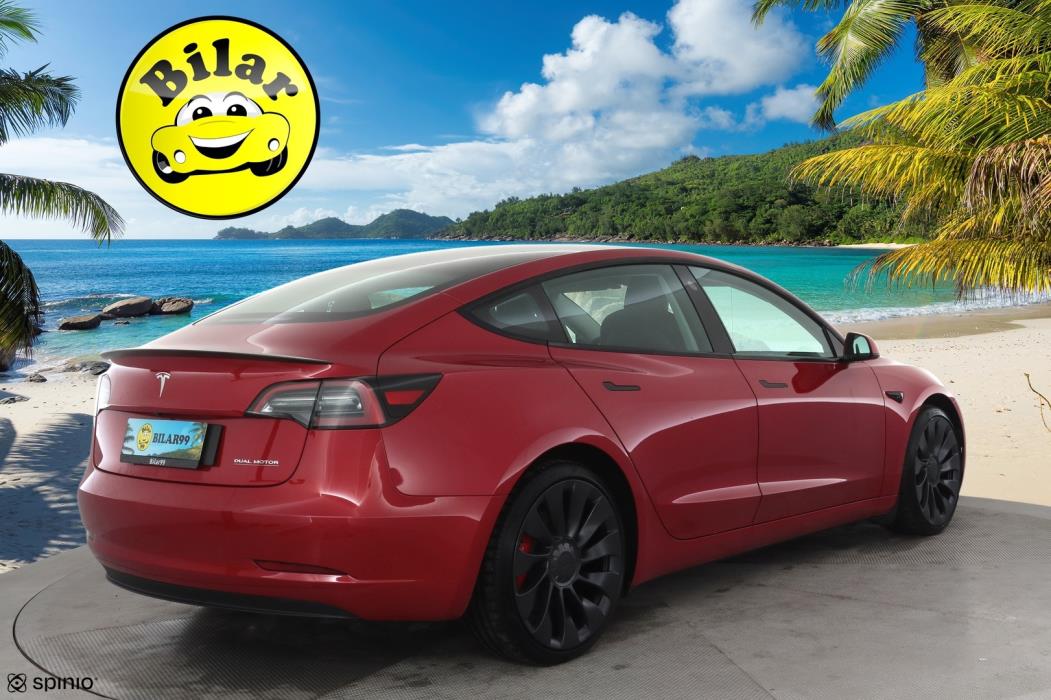 TESLA MODEL 3 2023