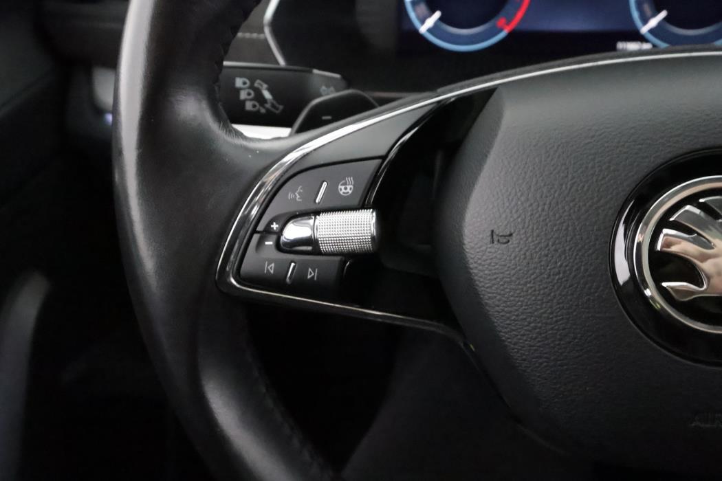 SKODA Octavia 2021